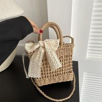 ราคา กระเป๋าฟางสานสไตล์ฝรั่งเศสสำหรับผู้หญิงกระเป๋าทรงสี่เหลี่ยมใบเล็กลายดอกไม้ผ้าไหมสำหรับวันหยุดพักผ่อนริมทะเลกระเป๋าถักแบบหิ้วหวายสานกระเป๋าสะพายไหล่สะพายข้าง (19853071566)