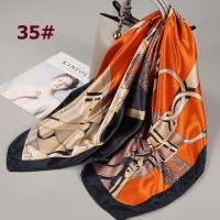 ราคา ผ้าโพกหัวลายพิมพ์ดอกไม้สวยงาม35 4 ผ้าคลุมไหล่ผ้าไหมซาตินสไตล์จีนที่รัดศีรษะกันลมสำหรับผู้หญิง (20942105442)