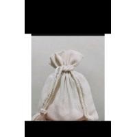 ราคา โรงงานผลิตถุงผ้าดิบ ขายส่งราคาถูก ถุงผ้าดิบ ถุงหูรูด ถุงผ้าหูรูด กระเป๋าผ้าดิบ ถุงผ้าดิบหูรูด ถุงผ้าใส่ของชำร่วยราคาถูกมาก (19075809874)