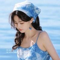 ราคา Mystique Boutiqu ผ้าโพกหัวมัดย้อมสีฟ้าสำหรับผู้หญิงสไตล์ใหม่ผ้าพันคอสามเหลี่ยมระดับไฮเอนด์ที่คาดผมฤดูร้อน (22599505627)