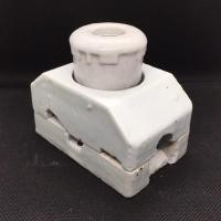 ราคา ฟิวส์กระเบื้อง คัทติกฟิวส์ พร้อมลูกฟิวส์ เล็ก 25A ใฟญ่ 63A ยี่ห้อ Sentoshi (12804364196)