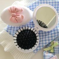ราคา KP01แปรงหวีผมขนาดเล็ก ทั้งแบบด้ามและแบบพกพามีกระจกในตัว ติดโบว์สีชมพูน่ารักฟิวเจ้าหญิง พร้อมส่งในไทย (22119234544)