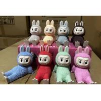 ราคา ขาตั้งโทรศัพท์มือถือ ที่วางโทรศัพท์ LANFY Labubu ท่านั่งตกแต่งโต๊ะ Labubu ที่วางสมาร์ทโฟน วางโทรศัพท์มือถืออุปกรณ์เสริมโทรศัพท์ ตั้งโชว์ พร้อมส่งในไทย (22782745334)