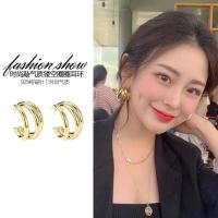 ราคา ต่างหูเงินแท้ 925 แบรนด์ China Gems ต่างหูเงินแท้ 925 ต่างหูเงินแท้ ต่างหูรูปตัวซี เงินแท้ 925 (13850065744)