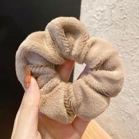 ราคา ยางรัดผมตุ๊กตาตัวใหญ่สไตล์เกาหลี แฟชั่นคุณภาพสูง น่ารัก หัวบอลใหญ่ ยางรัดผมตุ๊กตา (22438327298)