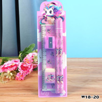 ราคา BLUE WHALE ชุดเครื่องเขียน1ชุดมีถึง5ชิ้นประกอบไปด้วยดินสอ ไม้บรรทัด ยางลบ กบเหลา ลายน่ารัก (22473330038)