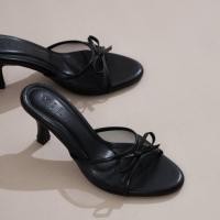 ราคา 25twentyfives LA รองเท้าส้นสูงแต่งโบว์ สูง3นิ้ว wila shoes (22584753661)