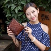 ราคา กระเป๋าไม้ไผ่ กระเป๋ากระจูด กระเป๋าสะพายข้าง Small bag ขนาดกว้าง18cm สูง14cm สินค้าทำมือ เล็กและสวยงาม (8804463128)