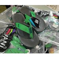 ราคา รองเท้าวินเทจ หูหนีบแวน (22564773704)