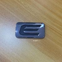 ราคา โลโก้ Toyota Hilux Revo E G V J ใหญ่ สีดำ ติด REVO ราคาต่อชิ้น (13443654034)