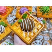 ราคา สกุชชี่วาฟเฟิลไอศครีม (22583966439)