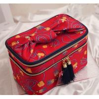 ราคา กระเป๋าเครื่องสำอางค์ 2 ชั้น ESTEE LAUDER Double Layer Scarlet Makeup Bag Size สูง 14 x ยาว 21 x กว้าง 13 cm (21733453040)