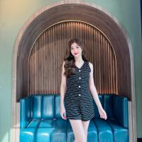 ราคา ชุดเซตสั้นผ้าแมงโก้ลายริ้ว เสื้อสูททรงยาวแขนกุดกระดุมหน้า กางเกงเอวเรียบ D44 A4983 (22798394745)