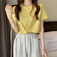 ราคา เสื้อครอปเอวลอยแขนสั้น ท็อป tshirt เสื้อผ้าแฟชั่นวัยรุ่นน่ารัก เสื้อแฟชั่นสวยๆของผู้หญิง สไตล์เกาหลี สีพื้น crop top เสื้อใส่กับกระโปรงเทนนิส คอกลม ลำลอง สีดำ สีขาว สีเหลือง Clothing (22208918731)