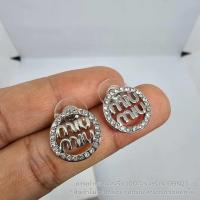 ราคา New MIU MIU LOGO EARRINGS ต่างหูมิว มิว โลโก้วงกลมล้อมเพชร งานสวย สีเงิน ทอง พร้อมส่ง ราคา 119 (21550475482)