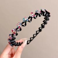 ราคา ที่คาดผมดอกไม้เพชร แฟชั่นเกาหลี ใหม่ สวยงาม มีประกายระยิบระยับ ที่คาดผมดอกไม้ประดับเพชรเทียม ที่คาดผมล้างหน้า เครื่องประดับผม (22478413899)