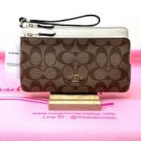 ราคา กระเป๋าสตางค์คล้องมือ COACH ของแท้ มือหนึ่ง 2 ซิป ใบยาว Coated Canvas ลาย Signature และหนังแท้ หนังนิ่ม ขนาดใหญ่ COACH C5576 LARGE DOUBLE CORNER ZIP IN COATED CANVAS AND LEATHER Chalk (22846621035)