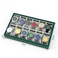 ราคา พร้อมส่ง ถาดนาฬิกา 6 12 24 30 ช่อง หนังคลาสสิก กำมะหยี่ภายใน กล่องนาฬิกา กล่องใส่นาฬิกา Watch Box การแสดงสตรีมมิ่งสด เขียวเข้ม (22042979958)