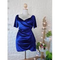 ราคา เดรสออกงานสาวอวบ เดรสสาวอวบ เดรสกำมะหยี่ ทรงอกไขว้แขนสั้น ต่อกระโปรงจับจีบรูดข้าง (22649783514)