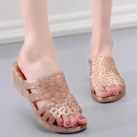 ราคา go รองเท้าแตะผู้หญิง เสริมส้น5ซม คริสตัล โปร่งใส แฟชั่น รองเท้าส้นสูง กันลื่น ใส่สบาย น้ำหนักเบา ใส่สบาย A 041 (22726484075)