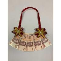 ราคา พวงมาลัยใส่ธนบัตร 5 ซอง ซองเปล่า ใส่ธนบัตรตั้งแต่ใบละ 20 บาทถึง 1000 บาท คุณลูกค้าต้องใส่ธนบัตรเองค่ะ (22189999940)