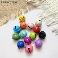 ราคา กระพรวน สีพาสเทล คละสี ขนาด14มิล 22มิล แพ็ค10ลูก กระดิ่งแมว หมา กระพรวนแมว กระพรวน ทำพวงกุญแจ สำหรับใส่ปลอกคอแมว (12340598988)