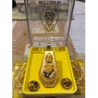 ราคา เข็มที่ระลึกพระราชพิธีถวายพระเพลิง แบบเข็มกลัด พร้อมกล่อง (22647892151)