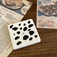 ราคา OUDAIXIU กระจกแบบพกพาพับได้กระจกเครื่องสำอางหนัง PU มี2ด้านสำหรับพับได้ง่าย (22700470502)