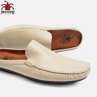 ราคา Heavy Shoes รองเท้าหนังลำลองเปิดส้นสำหรับผู้ชาย รุ่น VS8738 (12339330404)