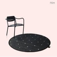 ราคา PDM เสื่อกลมอเนกประสงค์ เสื่อตกแต่ง เสื่อแทนพรม เสื่อแต่งบ้าน ลาย Ease Black White Round 120x120 cm (1230018271)