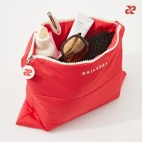ราคา DAILYPAL DAILYPAL Cushy Logo Makeup Bag (22601909844)