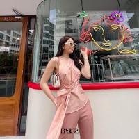 ราคา L827 Skye Top Signature top ไหล่เดียวเผยผิวสวย ดีเทลจัดเต็ม แต่งจีบเฉลียงใส่แล้วดูแพงที่สุด นำไปแมชต์กับกางเกงขายาวคือเลิศ (17421944592)