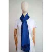 ราคา ผ้าพันคอย้อมครามทอมือ 2 ตะกอ (22048361846)