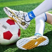 ราคา ตีนตุ๊กแกรองเท้าฟุตบอลสำหรับเด็กแบบไม่ผูกเชือกรองเท้ากีฬาปักหมุดแบบยาวสำหรับผู้ชายนักเรียนประถมเด็กผู้ชายฝึกอาชีพ (21695177327)