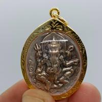 ราคา จี้พระพิฆเนศกรมศิลปากร ด้านหลังเป็นพระวิษณุกรรม 2มหาเทพแห่งศิลปวิทยาและการสร้างการเริ่มใหม่B (18621178826)