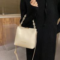 ราคา Tsion คอลเลคชั่นใหม่ กระเป๋าสะพายไหล่ผู้หญิงแฟชั่น ทรงฮิต งานน่ารัก ใบเล็กกระทัดรัด แมทช์ชุดง่าย เหมาะกับสายหวาน วัสดุคุณภาพ ราคาจับต้องได้ สินค้าดีๆแบบนี้ไม่มีไม่ได้แล้ว (22529665638)