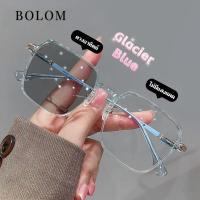 ราคา BOLOM แว่นตา แว่นตาสายตาสั้น แว่นกรองแสงสีฟ้า กันยูวี แว่นตาเปลี่ยนสี เทรนด์แฟชั่นทรงสี่เหลี่ยม (22678415397)