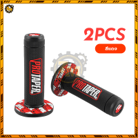 ราคา ปลอกแฮนด์มอไซค์ ปลอกแฮนด์ ปลอกแฮนด์มอเตอร์ไซค์ พื้นหลังสีดำ แดง น้ำเงิน เขียว เหลือง ส้ม 1 คู่ ติดตั้งง่าย เนื้อกันลื่น (22703062288)