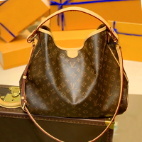 ราคา Chic Luxury กระเป๋าหนังแท้ใหม่ 2024 สไตล์กระเป๋าสะพายไหล่อเนกประสงค์สําหรับผู้หญิงลดราคาพิเศษ (22273125431)