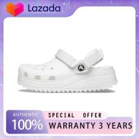 ราคา ของแท้ 100 Crocs Classic Hiker Ikat Clog Triple White Non Slip Thick Sole Beach 206772 143 Mens and Womens Sports Sandals รองเท้าแตะ (22683813678)