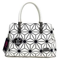 ราคา Coco london กระเป๋าถือ สะพายไหล่ สะพายข้าง มีสายยาว 3 ช่องการใช้งาน หนัง Safiano อะไหล่ดำ Emila (21251323863)