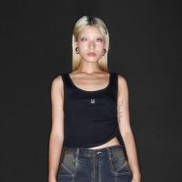 ราคา Merge Official Ira Tank Top พร้อมส่ง (22580438684)