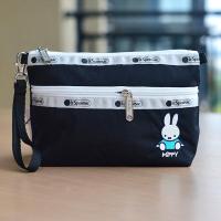ราคา ใหม่ความจุขนาดใหญ่กันน้ํากระเป๋าแต่งหน้าแฟชั่นมือถือหนังสือเดินทาง Ne1 กระเป๋าถือกระเป๋าโทรศัพท์มือถือกระเป๋ามือถือ 7105 (22784309515)