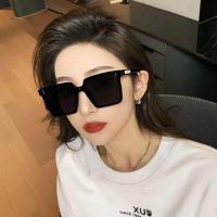 ราคา INS แว่นกันแดดกันแดดดูแพงกรอบสี่เหลี่ยมสำหรับผู้หญิงแว่นกันแดดแสงโพลาไรซ์ป้องกันรังสียูวีสำหรับขับรถหน้ากลมสำหรับผู้ชาย (21874006622)