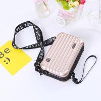 ราคา 2024 ใหม่ผู้หญิงMiniกระเป๋าเดินทางCrossbodyกระเป๋าซิปปิดBrightผ้าไหมเลื่อมองค์ประกอบธนบัตรขนาดใหญ่คลิปผู้ถือบัตร (22331776859)