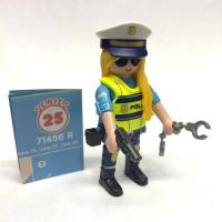 ราคา Playmobil 71456 PLAYMOBIL Figures Girls Series 25 ฟิกเกอร์เกิร์ล ซีรีย์ 25 แบบเลือกตัวได้ (22028283171)