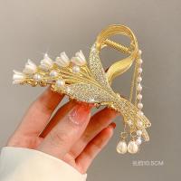ราคา ปิ่นปักผมที่หนีบผมปากปลาฉลามกิ๊ฟติดผมพู่โลหะประดับดอกไม้แนววินเทจสำหรับผู้หญิง2023กิ๊ฟติดผมใหม่กิ๊บตกแต่งผม (22873047255)