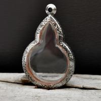 ราคา K2016 กรอบพระ เหรียญพระมหาชนก พิมพ์ใหญ่ ๒๕๓๙ กรอบพระสแตนเลสลายไทย ขนาดวงใน3 4 4 8 ซม tppgold (21485076815)