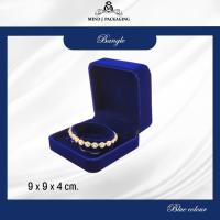 ราคา กล่องกำมะหยี่ Premium Jewelry Box สีน้ำเงิน กล่องผ้ากำมะหยี่ กล่องใส่เครื่องประดับ กล่องใส่สร้อย กล่องใส่แหวน (19007396629)