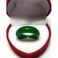 ราคา TANITTgems แหวนหยกเนื้อแก้วสีเขียวเข้มรุ่นหน้ากว้าง7มม (22694701243)